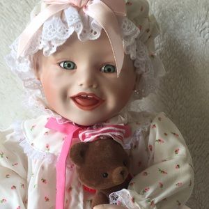 Vintage Ashton Drake “SARAH”